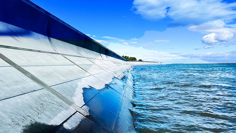 プレキャスト波返工 プレキャスト被覆工 設置後の様子