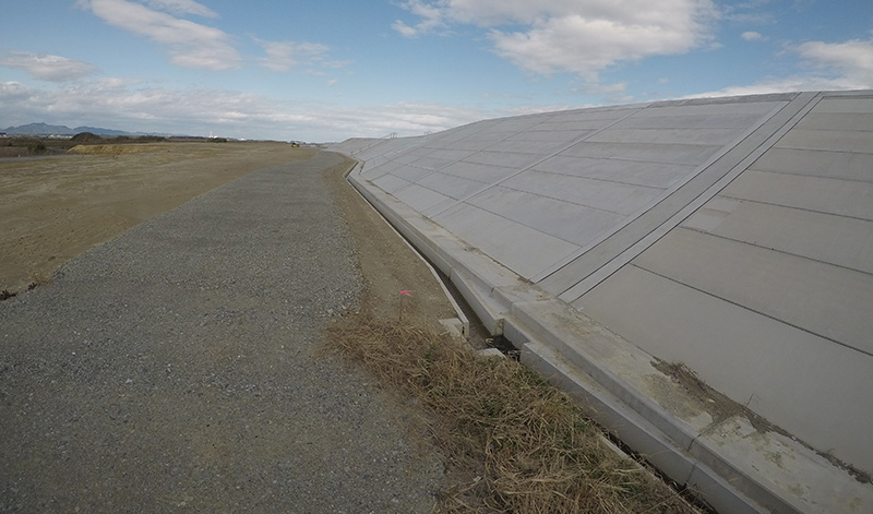 高潮堤防用製品 被覆工